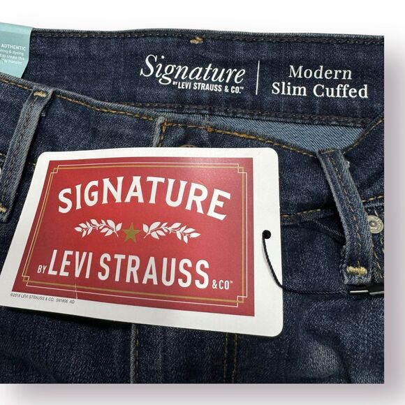 Signature by Levi Strauss Cuffed Jeans‎ Size 14 Modern Slim Cuffed 32” Waist - Picture 4 of 7